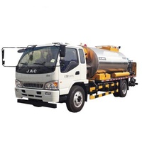 Hotels China Road Machinery Equipment XLS603 4.5m Asphalt Distributor Finisher Tank Truck