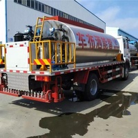 Machine Howo 8000L Asphalt Distributor Road Trucks