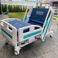 Y8t ICU Steel Medical Furniture Modern Professional Nursing Plastic Guardrail Multifunctional Adjust Electric Hospital Bed With Casters