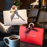Creative Triangle Gift Packing Box Cookies Pastry Wedding Candy Packing Handbag Gift Boxes