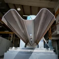 China Manufacturer Hot Dipped Galvanized Steel Anti-Collision Traffic Barrier W Beam Thire Beam Highway Guardrail for Sale
