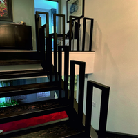 Modern Design Solid Wooden Tread Staircase Wood Handrail Balustrade Handrail Metal Guardrail
