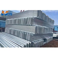 W Beam Highway Guardrail w Beam Galvanized Highway Guardrail Guard Rails for Highway Guardrail