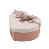 Recycled materials paper pastry boxes for elegant and sophisticated pastry packaging
