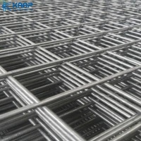 PVC galvanized welded guardrail wire mesh with good anti-corrosion performance