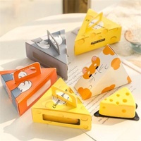 Portable Biodegradable Packaging Box Cheesecake Triangle Pastry Box Biscuit Bags Handle Cake Pastry Gift Box Kitchen Paper Accessories