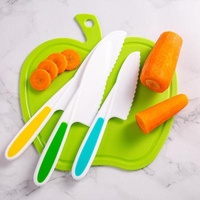 8pcs Kitchen Sustainable Plastic Cutting Board with PP Kids Knife and Cookie Mold Cake Mold Wheel and Cute Pastry Cutter Red
