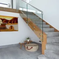Modern Staircase Glass Handrail with Marble Steps