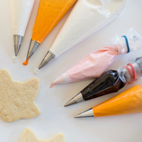 Wholesale plastic PE PP transparent pastry pipe bag Cake dessert decoration tool can be customized color