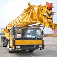 Truck Crane 16ton mini cranes XCT16 rescue truck with crane single cabin