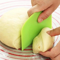 1PC Spatula DIY Pastry Cutters Fondant Dough Scraper Cake Pastry Cutter Viable Cream Pastry Tool Kitchen Baking Accessories