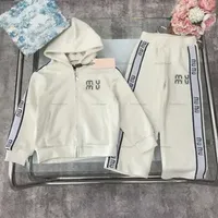 New Tracksuits baby Coat Autumn jacket set two-piece set Kids designer Clothes Hot stamping logo decoration jacket and pants