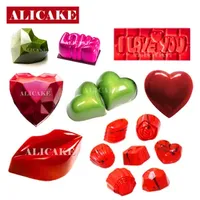 3D Polycarbonate Chocolate Mold For Chocolates Heart Candy Mold Acrylic Mould Confectionery Cake for Baking Pastry Utensils