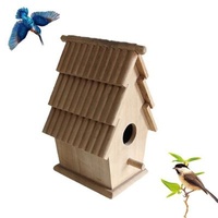 Customized Breathable Small Wooden Bird House for Practical Birds Enclosures