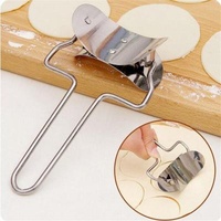 Manual Dumpling Dough Cutter DIY Ravioli Maker Dumpling Wrapping Pastry Cutter Manual Household Tools