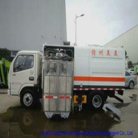 Truck Mounted Road Guardrail Sweeper For Road Fence Cleaning With Brushes 1000L Water