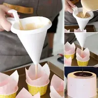 Adjustable manual baking funnel tool dough chocolate liquid dispenser pastry mold biscuit paper cup cake pancake baking tool X240920